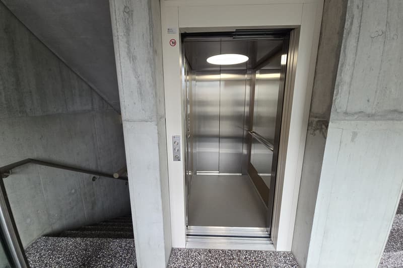 Lagerräume 17.8m2 - unkompliziert, modern und trocken (8)
