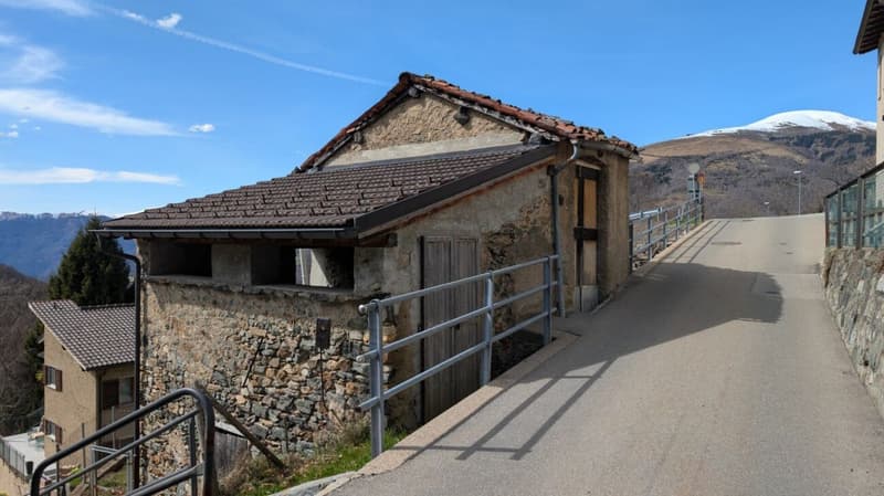 Costruisci il tuo sogno con vista - Terreno panoramico edificabile (5)