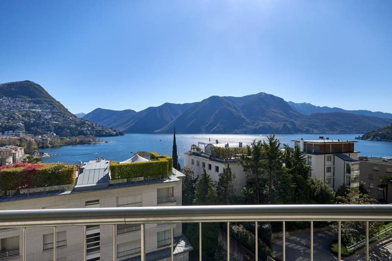Lusso e vista lago nel cuore di Lugano (6)