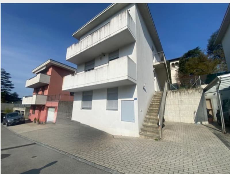 Morbio Inferiore - Duplex 3.5 locali con Giardino Privato (1)