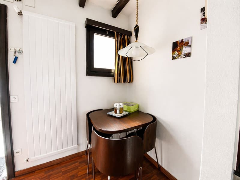 Montagnola - Grazioso Duplex 2.5 loc - con dehor privato e posto auto in autorimessa (2)