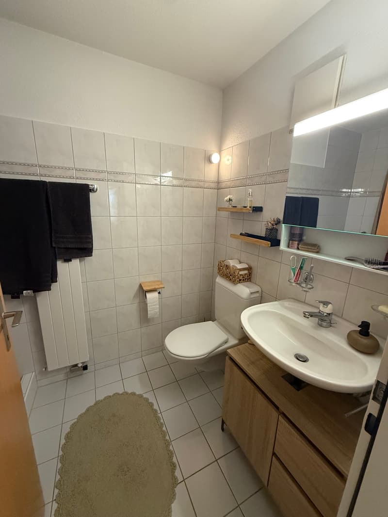 Zentral, hell & gemütlich: 2.5-Zimmer-Wohnung in Niederwil (7)