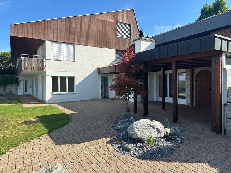 exklusive Wohnung an ruhiger Lage (14)