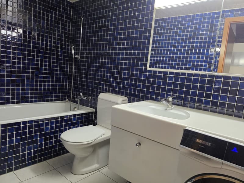 Gemütliche Altbau 2.5 Zimmerwohnung im Steuerparadies Oberwil-Lieli (2)