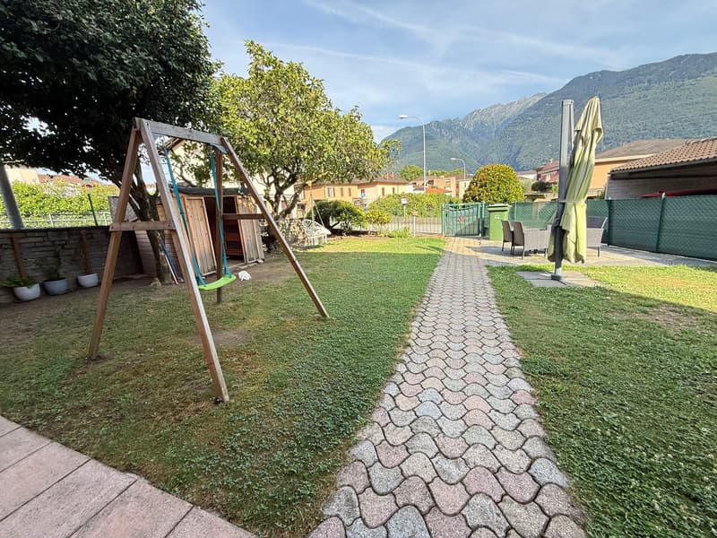 Casa monofamiliare a Giubiasco con grande giardino e spazio per tutti. (14)