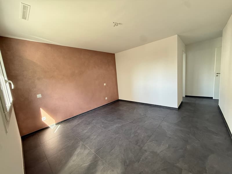 Appartamento di 3.5 locali dotato di tutti i confort e giardino privato! (6)