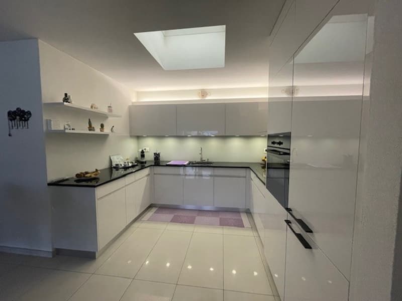 Moderno appartamento 3.5 locali con terrazzo a Monte Carasso. (1)