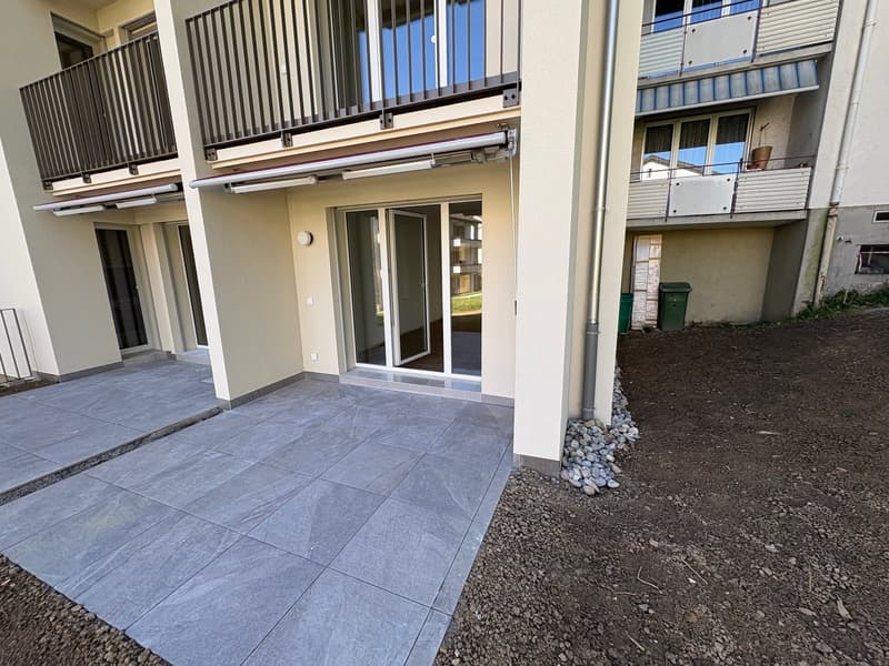 Erstvermietung moderne 2.5-Zimmer-Wohnung mit eigenem Gartensitzplatz (8)