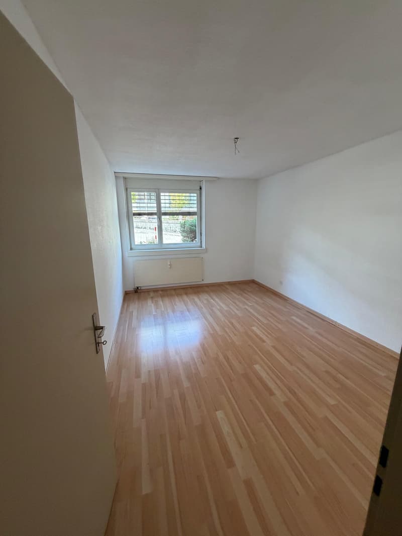3 Zimmer- Gartenwohnung mit herrlichem Sitzplatz !! (5)