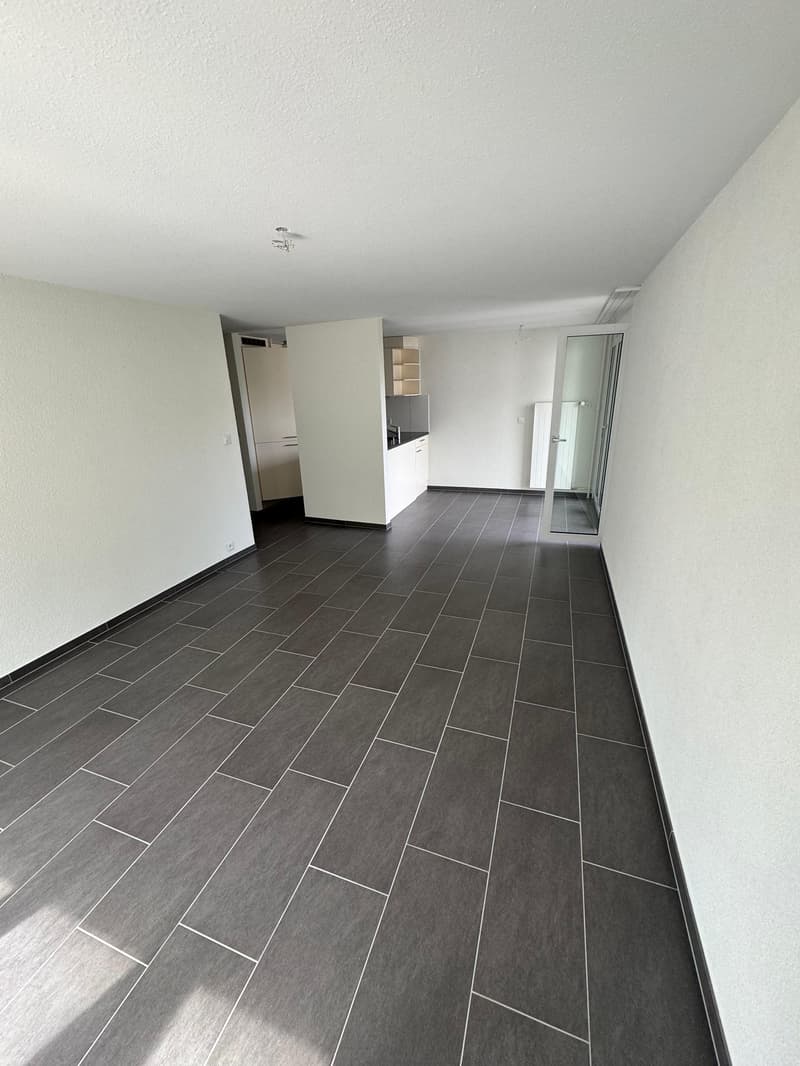 Wunderschöne 3.5 Zimmerwohnung zu vermieten!! (6)