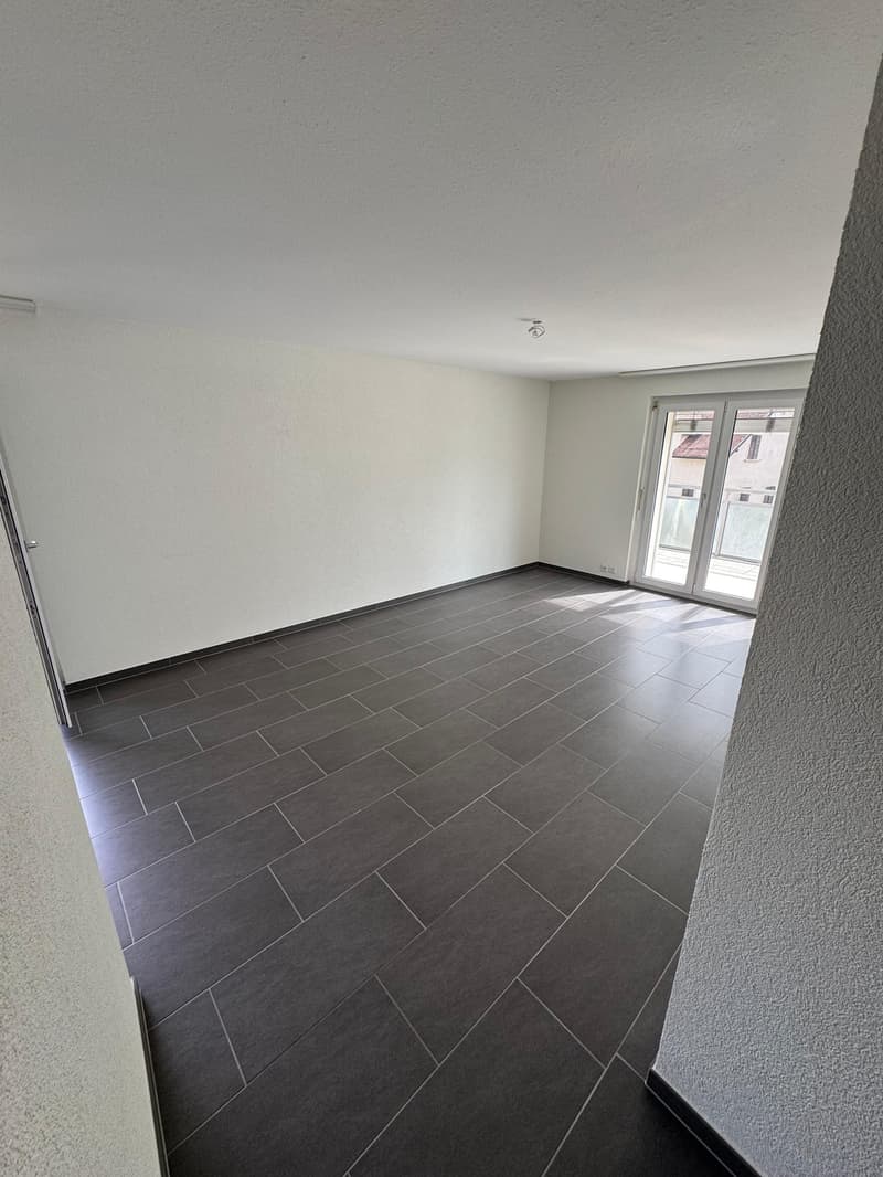 Wunderschöne 3.5 Zimmerwohnung zu vermieten!! (7)