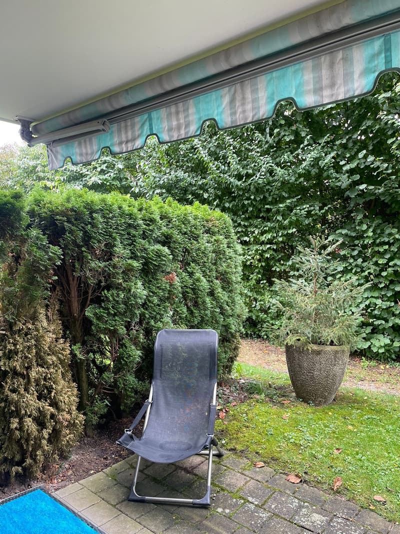 Wunderschöne 2.5 Zimmerwohnung mit Gartensitzplatz! (7)
