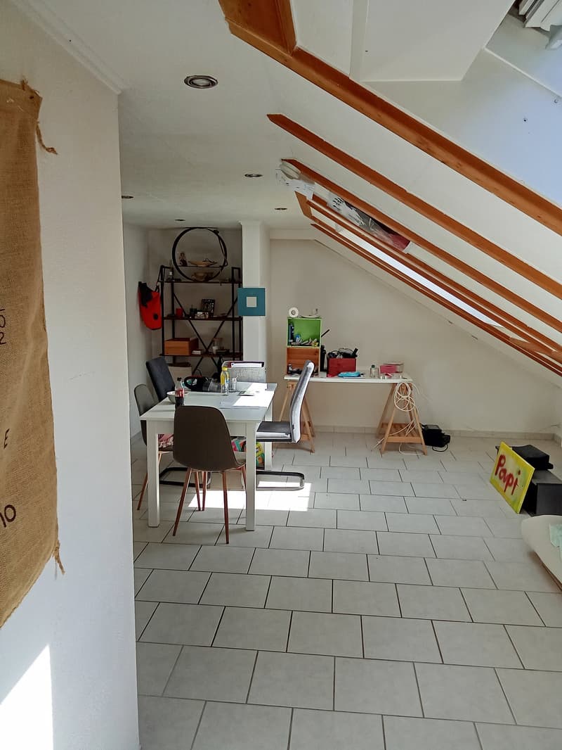 2.5 Zimmerwohnung an der Hauptstrasse 4, Müllingen zu vermieten! (3)