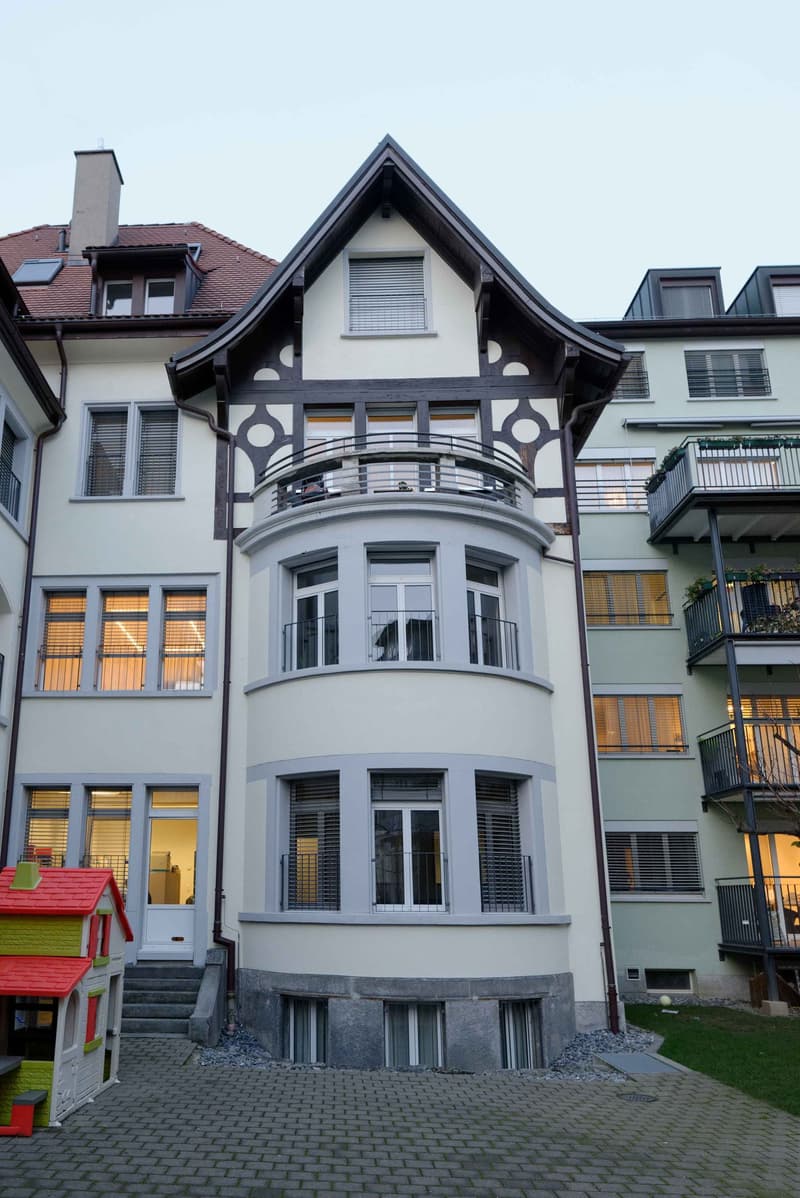 Wunderschöne 2 Zimmerwohnung an top Lage zu vermieten! (1)