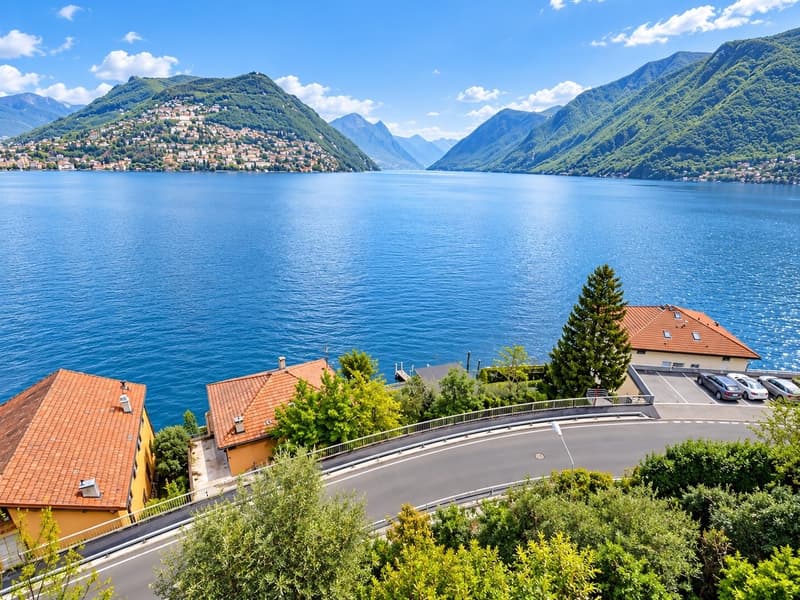 Terreno vista lago con villetta da ampliare o demolire a Paradiso (5)