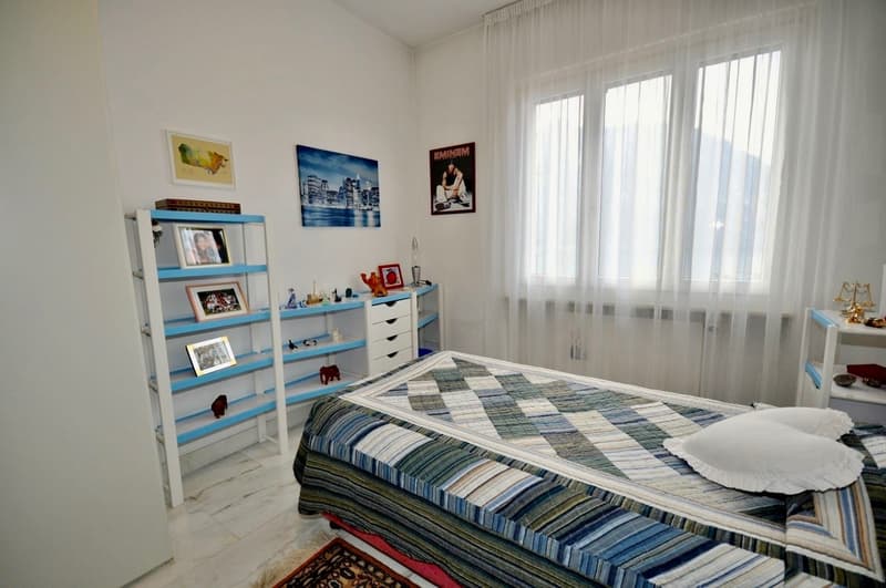 Elegante villa con vista lago in vendita in Campione d'Italia (11)