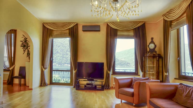 Elegante Attico Direttamente sulle Rive del Lago di Lugano (5)