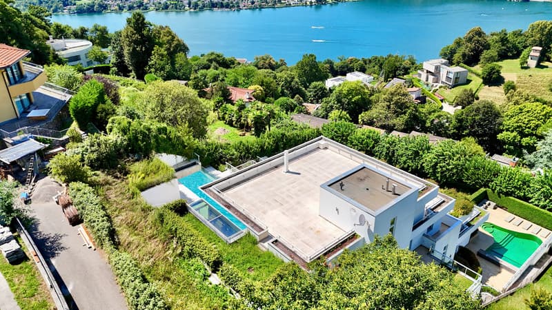 Attico di Lusso con Parziale Vista Lago, Piscina Privata e SPA (2)
