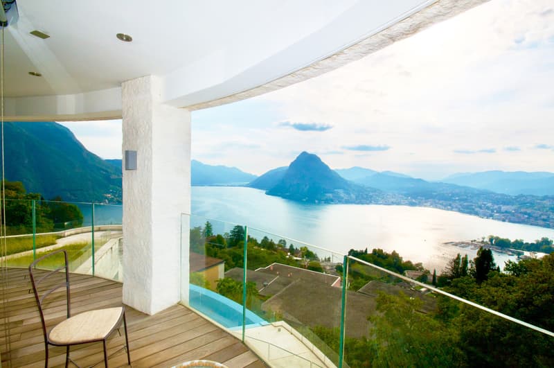 Moderno Attico Duplex di Lusso con Vista Mozzafiato sul Lago di Lugano (8)