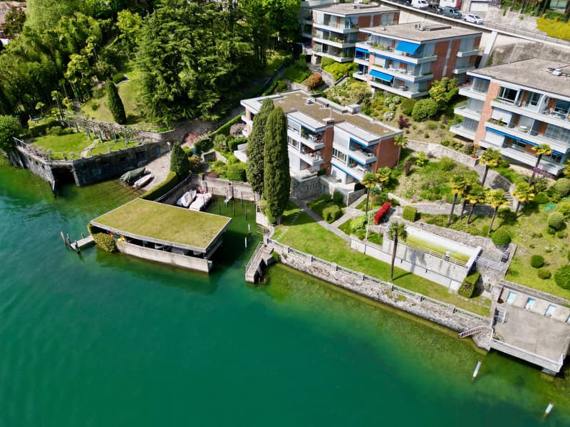 Appartamento Fronte Lago di Lugano con Posto Barca a Castagnola (1)