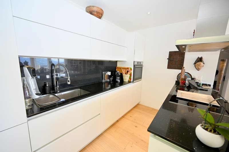 Eleganza e Carattere: Appartamento Triplex con Vista Panoramica (8)