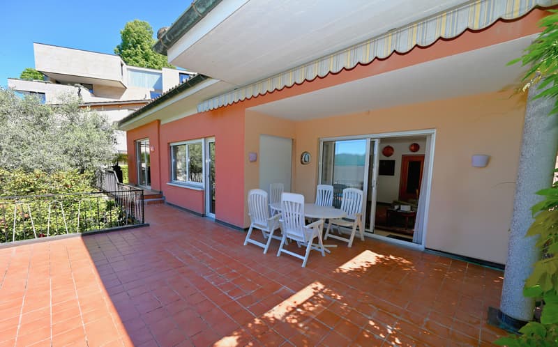 Affascinante Villa con Giardino e Potenziale per Espansione (10)