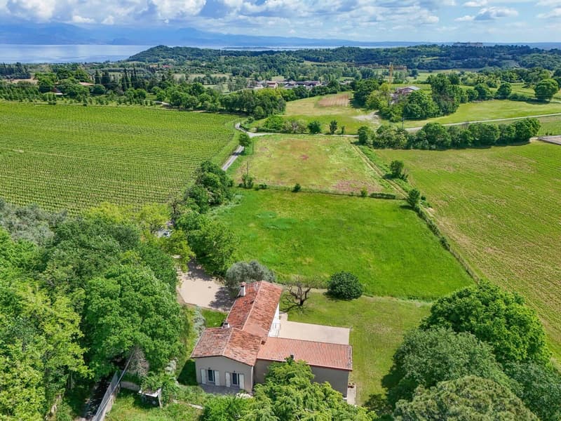 Affascinante Villa nel Cuore della Natura (3)