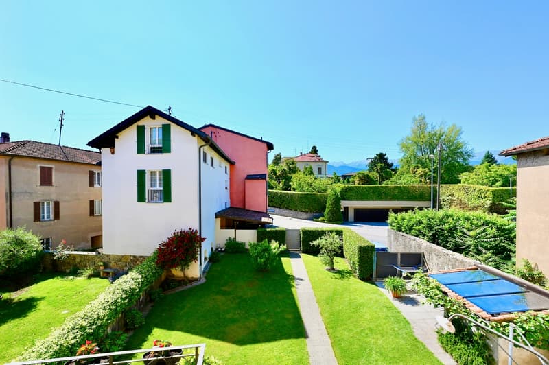 Casa con 2 Appartamenti e Giardino vicino a TASIS e Lugano (4)