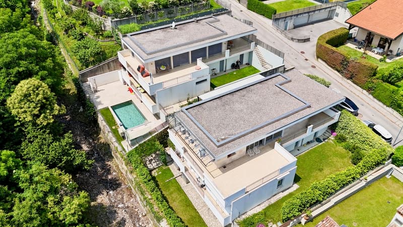 Villa in Posizione Panoramica: Prezzo Trattabile - si Valutano Offerte (3)