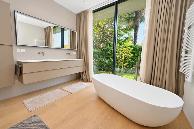 Villa Moderna di Lusso  - Pace, Privacy ed Eleganza Contemporanea (7)