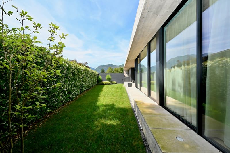 Villa Moderna di Lusso  - Pace, Privacy ed Eleganza Contemporanea (4)