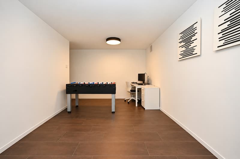 Villa Moderna di Lusso  - Pace, Privacy ed Eleganza Contemporanea (11)