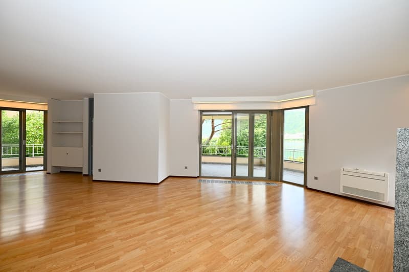 Appartamento con Vista Lago Mozzafiato in vendita a Bissone (10)