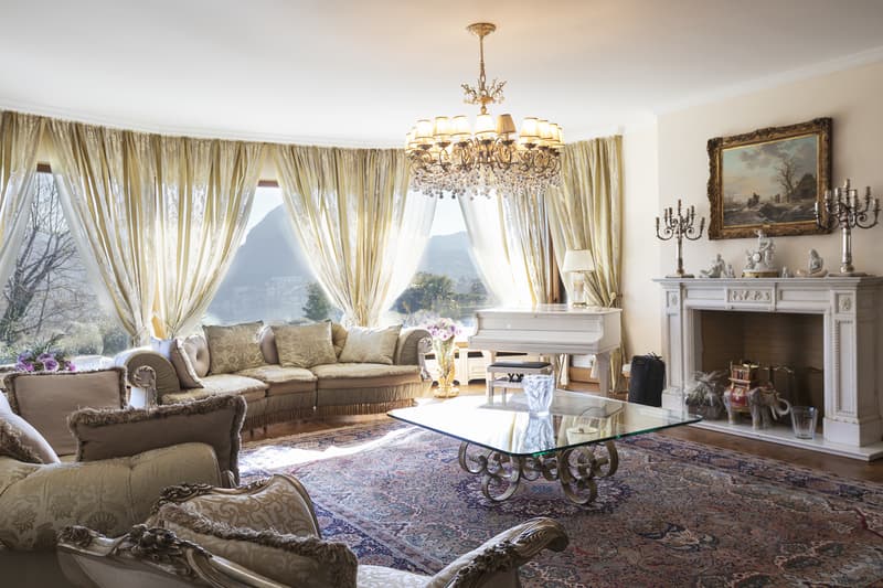 Villa di Lusso a Lugano in Vendita - Vista Lago, Giardino e Piscina (9)