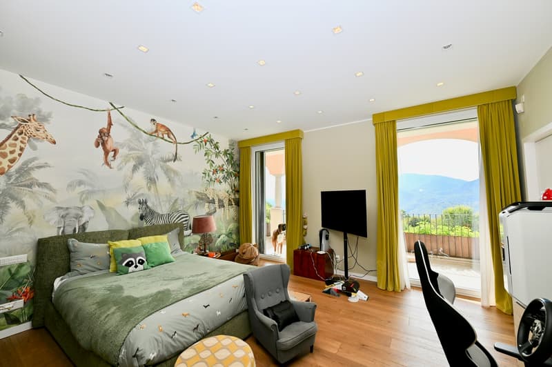 Spazioso Appartamento di Lusso con Giardino nel Resort Collina d'Oro (13)