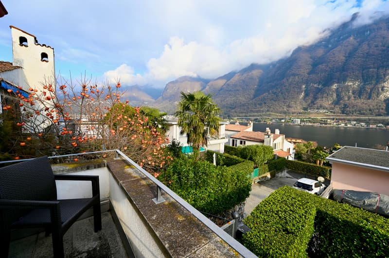 Villetta a Schiera di Charme con Incantevole Vista Lago e Montagne (12)