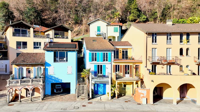 Affascinante Villetta a Schiera a Pochi Passi dal Lago di Lugano (2)
