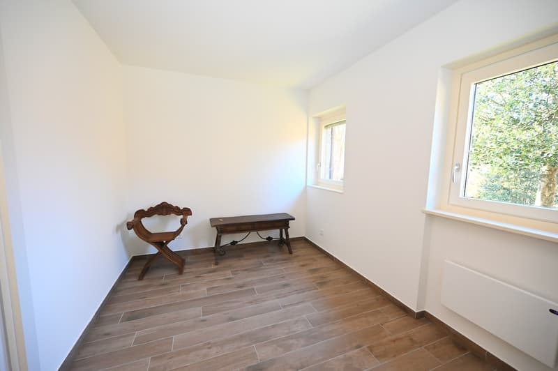Solo Residenza Secondaria - Incantevole Casa Immersa nella Natura (11)