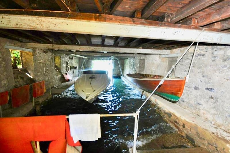Villa fronte lago di Lugano in affitto a Bissone: Aprile - Settembre (5)