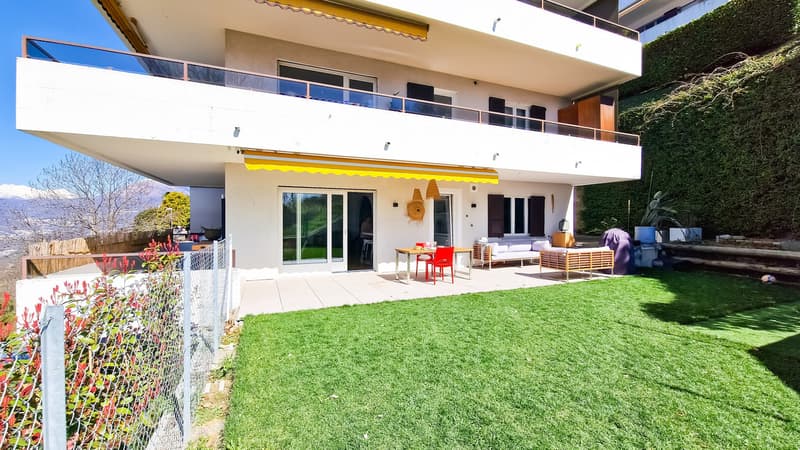 Raffinato Appartamento con Giardino e Vista sul Golfo di Lugano (3)