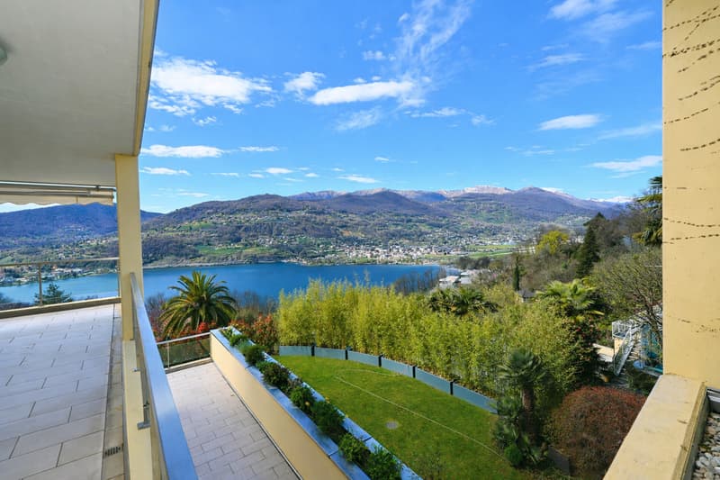 Raffinato Appartamento con Vista Lago - Anche Residenza Secondaria (10)