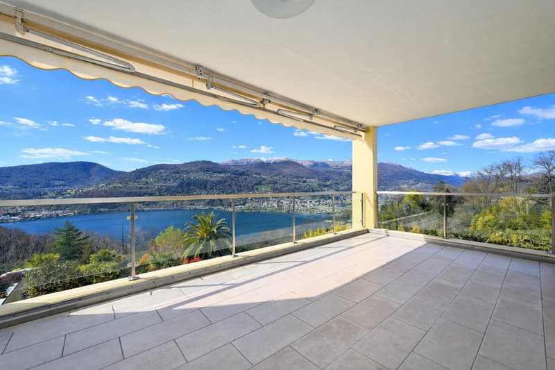 Raffinato Appartamento con Vista Lago - Anche Residenza Secondaria (4)