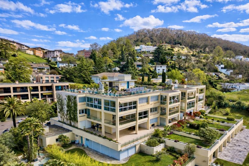 Raffinato Appartamento con Vista Lago - Anche Residenza Secondaria (6)