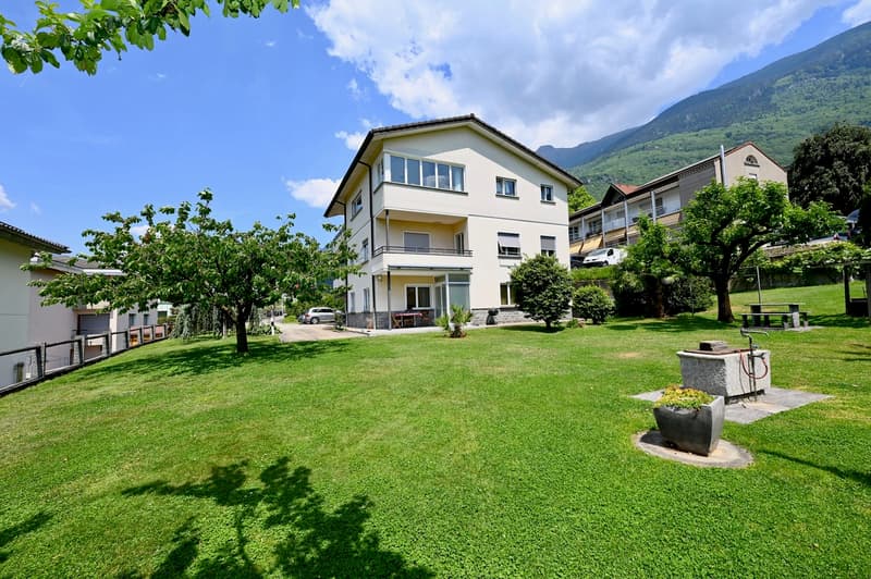 Proprietà con 3 Appartamenti e Potenziale Edificatorio (4)