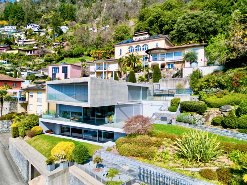 Esclusivo Duplex sul Lago Maggiore: Lusso, Eleganza e Charme (2)