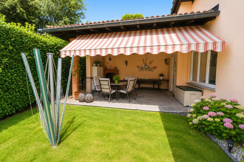 Un'oasi di Tranquillità: Villa con Piscina e Vista Panoramica (6)