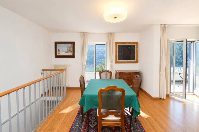 Villa Panoramica con Splendida Vista Lago di Lugano a Morcote (11)