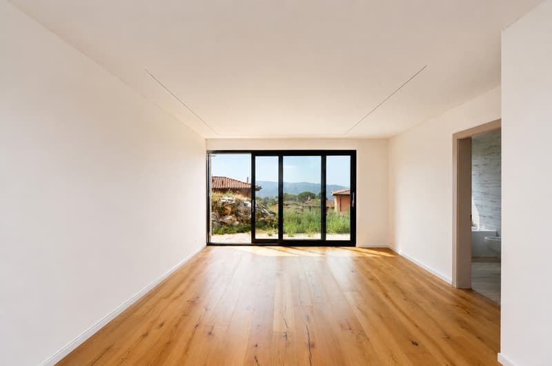Villa Contemporanea Immersa nel Verde con Vista Panoramica (8)
