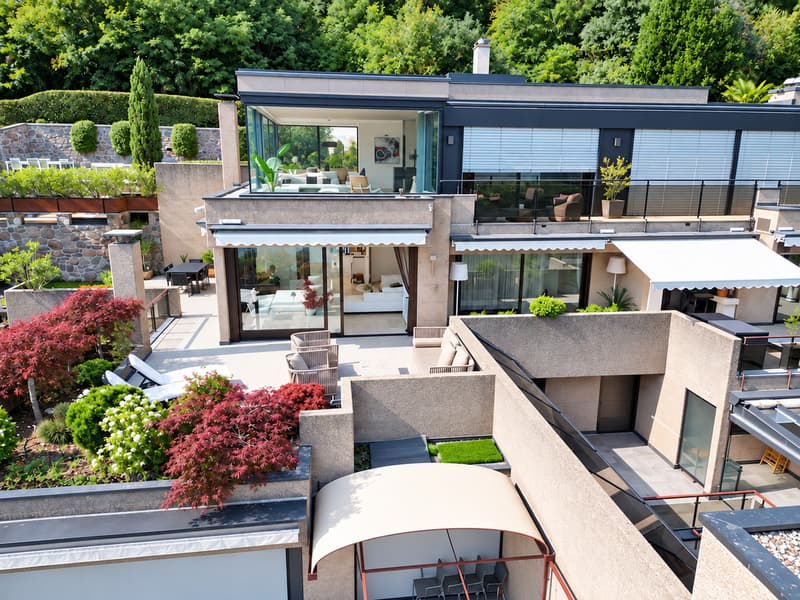 Appartamento di prestigio con terrazza e accesso privato al lago (4)