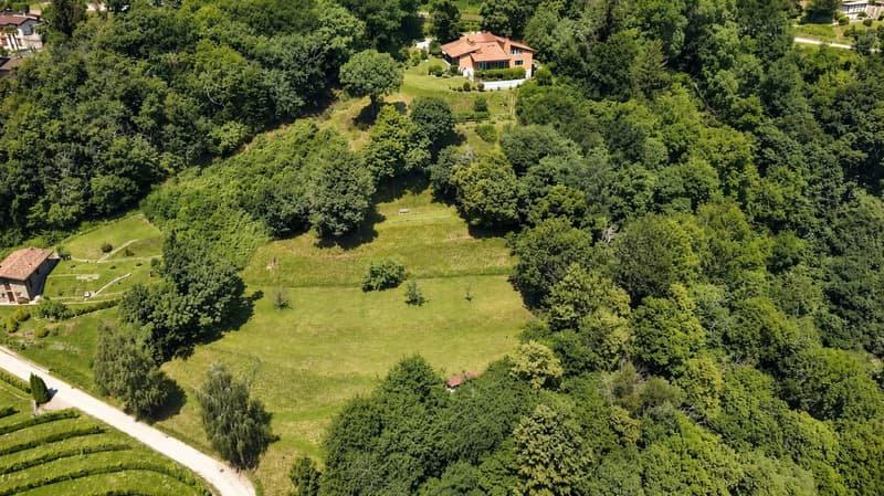 Villa d'Autore: vista golfo Lugano e Agno. Sito altamente energetico (4)